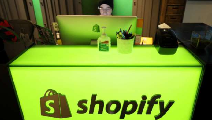 Shopify宣布裁员20% 出售物流业务给Flexpor