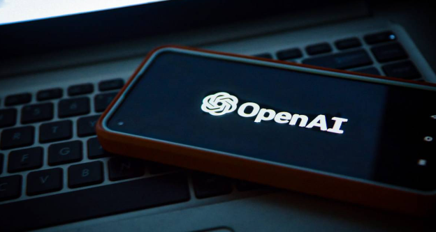 OpenAI发布官方版ChatGPT App 可文字和语音输入