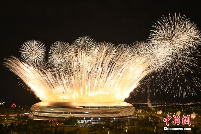 7月28日，四川成都，第31届世界大学生夏季运动会开幕式。</p><p>
    　　中新社记者 赵文宇 摄